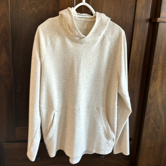 lululemon athletica Other - LIKE NEW!! Lululemon At Ease Hoodie - size L